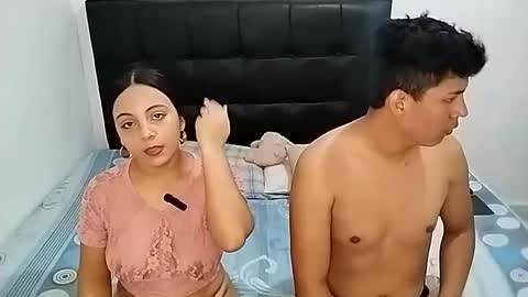 Paola 23 and Andres 25 online show from February 15, 2025, 5:17 pm