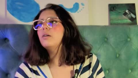 Paola Lyon online show from March 23, 2026, 12:09 pm