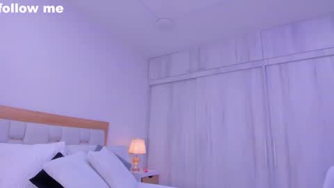 Paola  online show from February 18, 2025, 7:19 pm