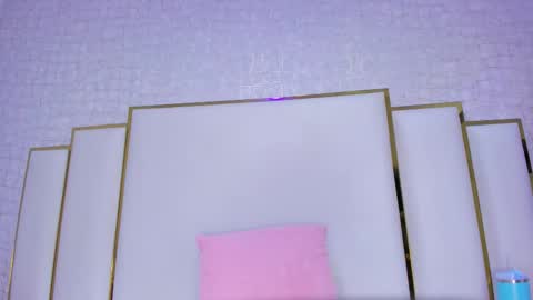 Paola  online show from October 3, 2025, 11:40 am