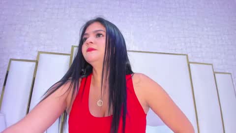 Paola  online show from October 13, 2025, 11:32 am