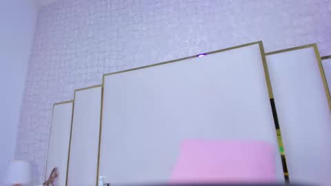 Paola  online show from October 16, 2025, 11:44 am