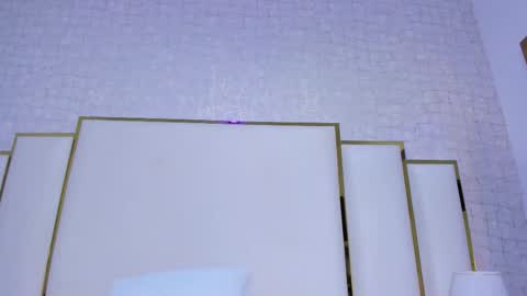 Paola  online show from October 19, 2025, 11:33 am