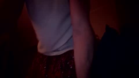 Snapshot of papaboner_foryourpleasure chatting on December 18, 2025, 11:27 am PapaBoner online show from December 18, 2025, 11:27 am