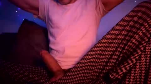 Snapshot of papaboner_foryourpleasure chatting on March 16, 2026, 5:44 am PapaBoner online show from March 16, 2026, 5:44 am