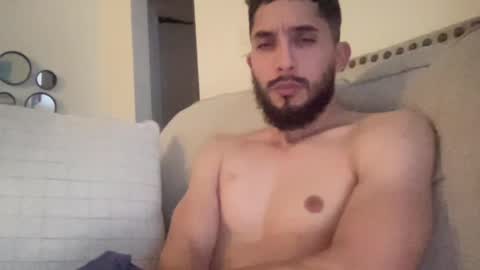 papicubano_guapo23cm online show from November 13, 2025, 7:18 am