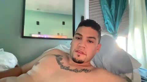 PapiiNyc21 online show from October 6, 2025, 7:00 pm