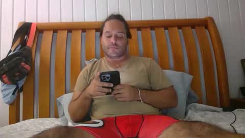 PapiiPR185 online show from February 3, 2026, 8:41 am