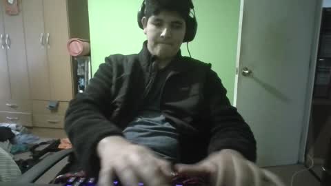 Snapshot of papitowilly999 chatting on May 8, 2026, 7:08 pm Papito online show from May 8, 2026, 7:08 pm