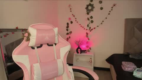 Paprika online show from November 23, 2025, 6:19 pm