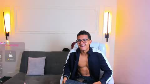 Ryan And Casper online show from April 17, 2026, 2:31 pm