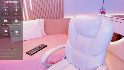 Amy and my doll online show from March 21, 2026, 8:19 am