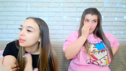 Snapshot of paradisexparadisex chatting on February 8, 2026, 6:44 pm paradisexparadisex online show from February 8, 2026, 6:44 pm