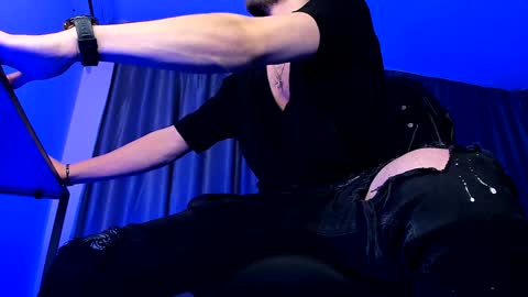 Paris online show from December 26, 2024, 11:13 pm