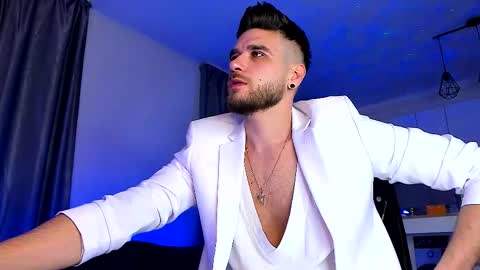 Paris online show from November 29, 2025, 9:18 pm