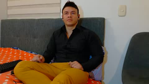 Mark Paris online show from September 15, 2025, 5:18 am