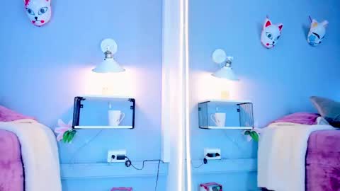 Paris online show from December 21, 2024, 8:54 pm