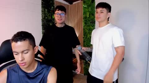 Snapshot of party_guyssex chatting on March 6, 2025, 1:14 pm liampacoyosh and erick online show from March 6, 2025, 1:14 pm