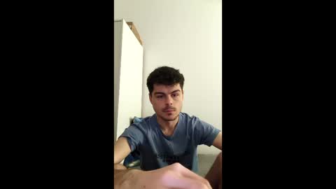 Snapshot of pas18poland chatting on April 10, 2026, 11:37 am pas18poland online show from April 10, 2026, 11:37 am