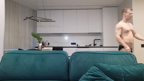 Pashka online show from April 1, 2026, 6:14 am