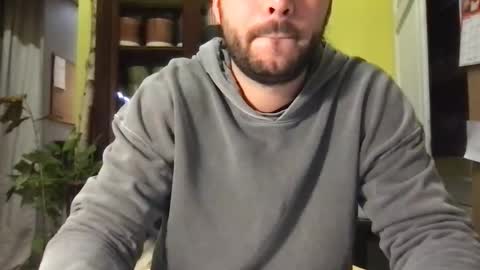 Snapshot of passifhot3 chatting on February 17, 2026, 8:44 am passifhot3 online show from February 17, 2026, 8:44 am