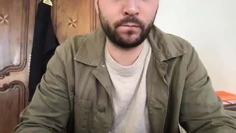 Snapshot of passifhot3 chatting on April 8, 2026, 10:04 am passifhot3 online show from April 8, 2026, 10:04 am