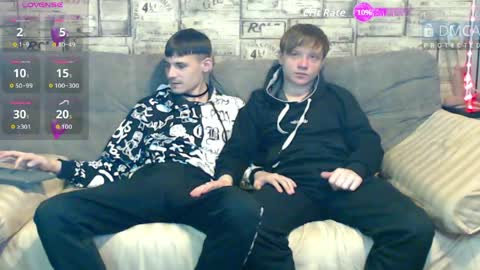 Snapshot of passionate_bonds chatting on May 12, 2026, 2:30 am Max tall dark-haired guy with tattoos and Phil blond-haired online show from May 12, 2026, 2:30 am