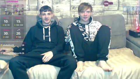 Snapshot of passionate_bonds chatting on May 15, 2026, 11:12 pm Max tall dark-haired guy with tattoos and Phil blond-haired online show from May 15, 2026, 11:12 pm