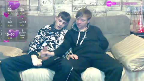 Snapshot of passionate_bonds chatting on May 17, 2026, 2:42 am Max tall dark-haired guy with tattoos and Phil blond-haired online show from May 17, 2026, 2:42 am