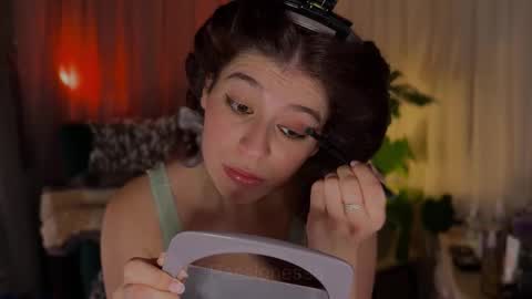 Call me Miss Alice Careful Passion Queen online show from October 18, 2025, 1:45 pm