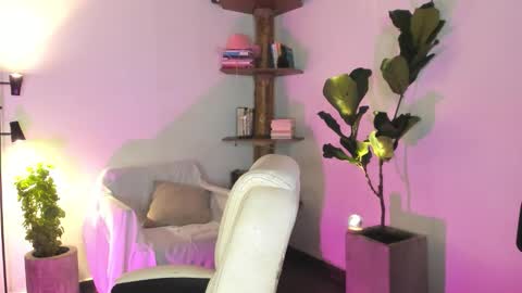    online show from January 14, 2026, 1:44 am