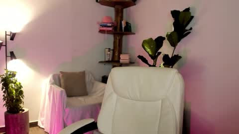    online show from January 17, 2026, 4:06 am