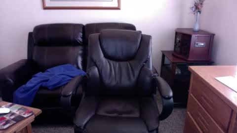 pastprime2 online show from December 5, 2025, 9:00 pm