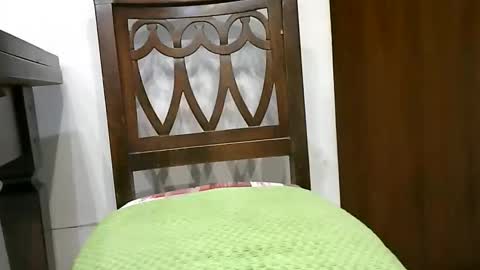 patatini784 online show from November 18, 2025, 8:35 pm