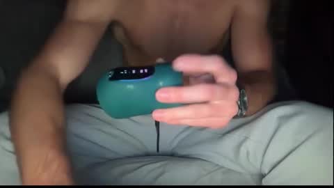 patcums online show from November 3, 2025, 6:47 am