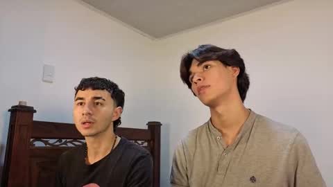 patri_ck_villa online show from November 3, 2025, 5:58 pm