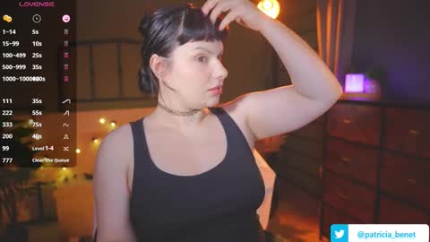 Patricia online show from September 18, 2025, 9:28 pm