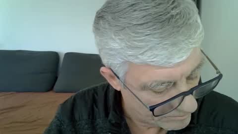 patrick5275 online show from February 4, 2025, 1:27 pm