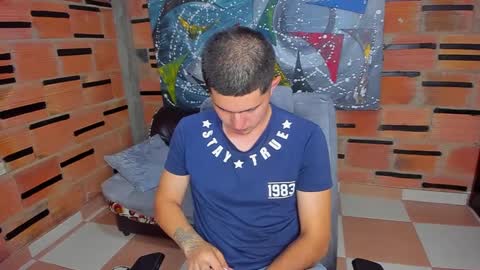 .... online show from January 29, 2025, 11:25 pm