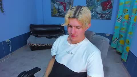 .... online show from November 21, 2025, 7:12 pm