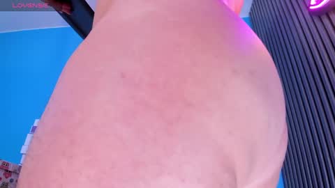 Hi  Pvt open Moans from lovense  tell me  Fav   113366 Especial level 33 online show from January 17, 2025, 3:12 am