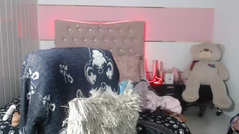 patty squirt87 online show from March 4, 2025, 3:00 am