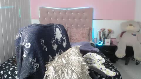 patty squirt87 online show from March 12, 2025, 9:55 am