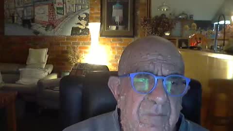 Snapshot of patvac chatting on May 15, 2026, 2:57 pm patvac online show from May 15, 2026, 2:57 pm