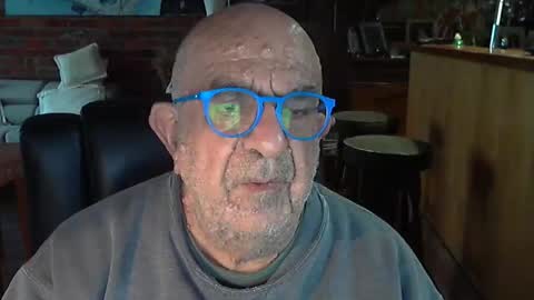 Snapshot of patvac chatting on May 19, 2026, 11:00 pm patvac online show from May 19, 2026, 11:00 pm