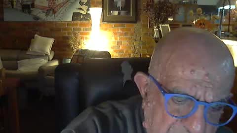 Snapshot of patvac chatting on May 29, 2026, 2:48 pm patvac online show from May 29, 2026, 2:48 pm
