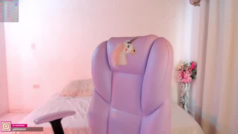 Sofa online show from January 18, 2025, 3:38 pm