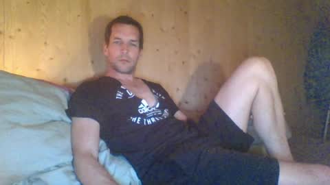 paueriwan online show from April 7, 2026, 7:03 pm