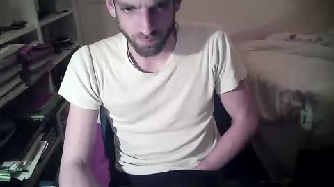 Snapshot of paul_cute6080 chatting on March 5, 2026, 7:54 pm Paul online show from March 5, 2026, 7:54 pm