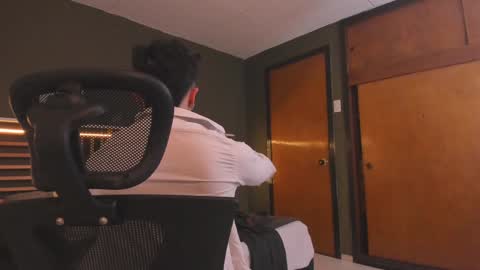 Paul online show from January 13, 2025, 1:39 pm